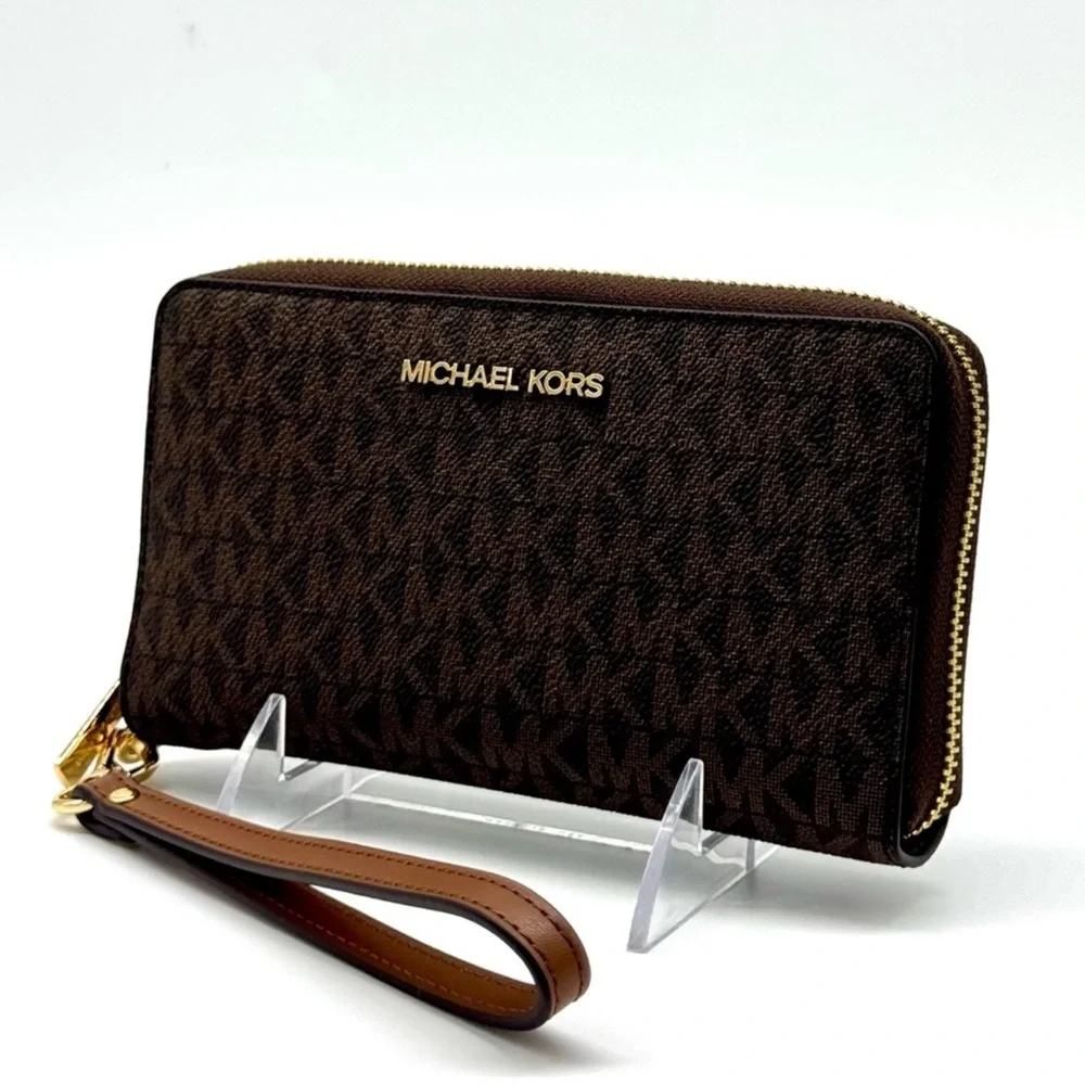 Michael Kors Large Jet Set Travel Flat Phone Case Wallet - Brown Signature